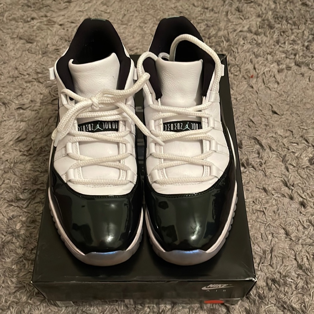 Jordan 11 lows concord